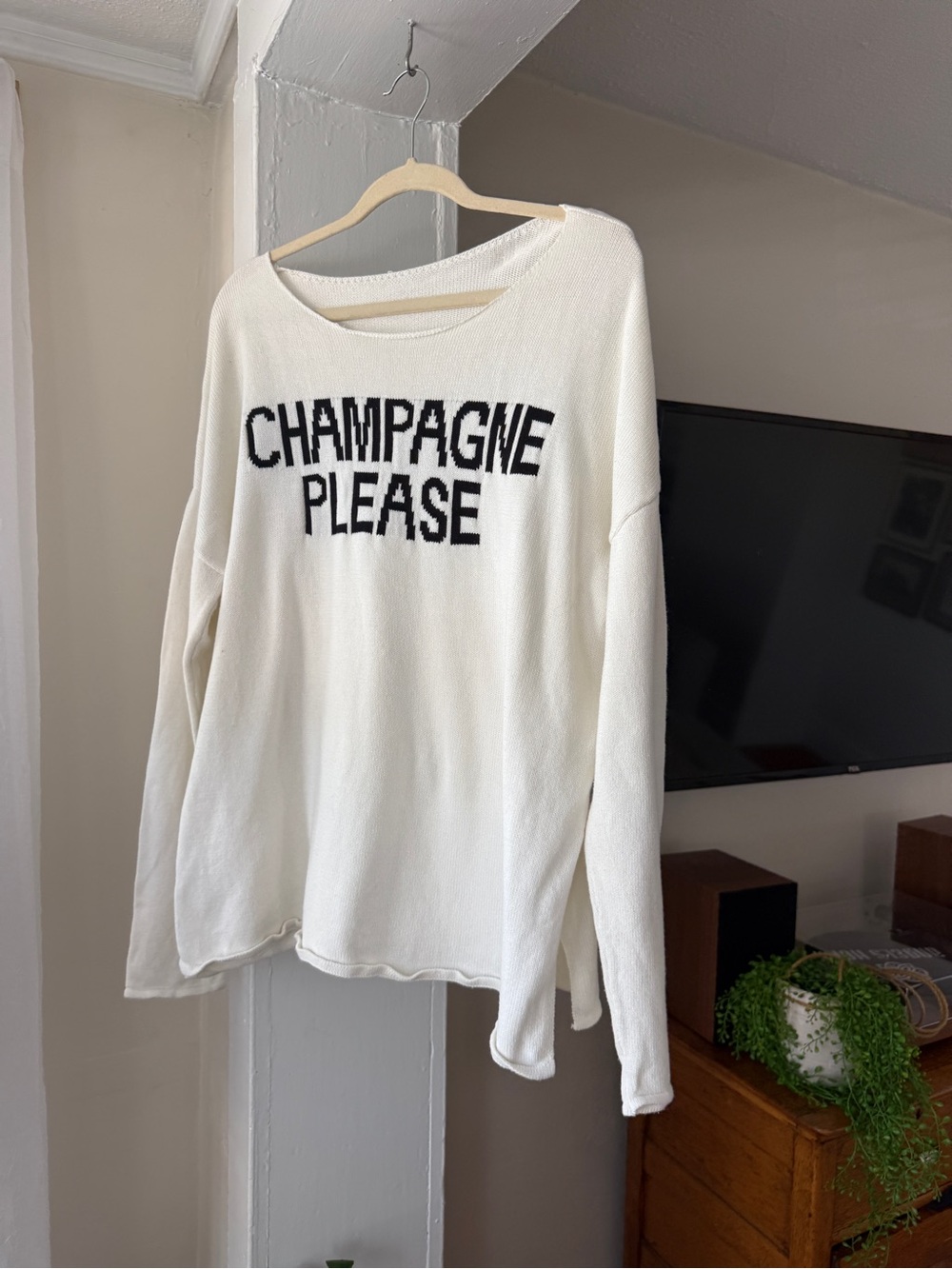 Champagne Please Graphic Sweater Large White Oversized Lightweight Knit